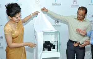 Taapsee unveiling New Platinum collection @ Malabar 2