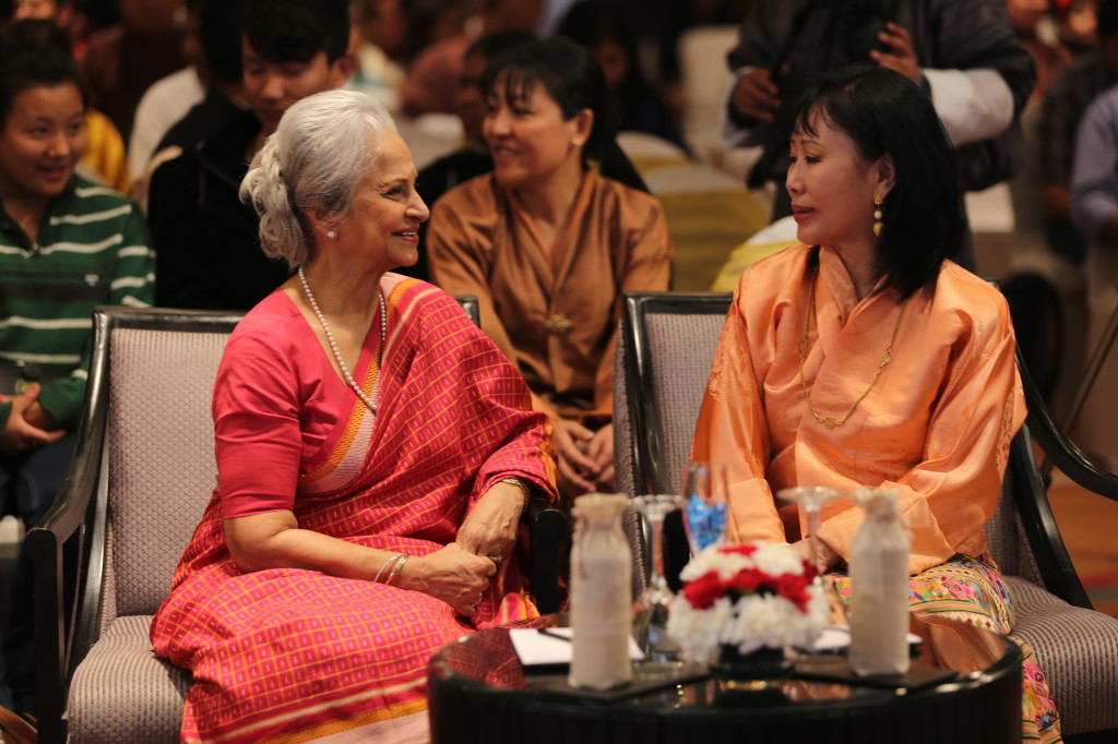 Her Majesty, The Royal Queen Mother, Ashi Dorji Wangmo Wangchuck (right) and Waheed Rehman (left) at USHA presents Mountain Echoes 2014
