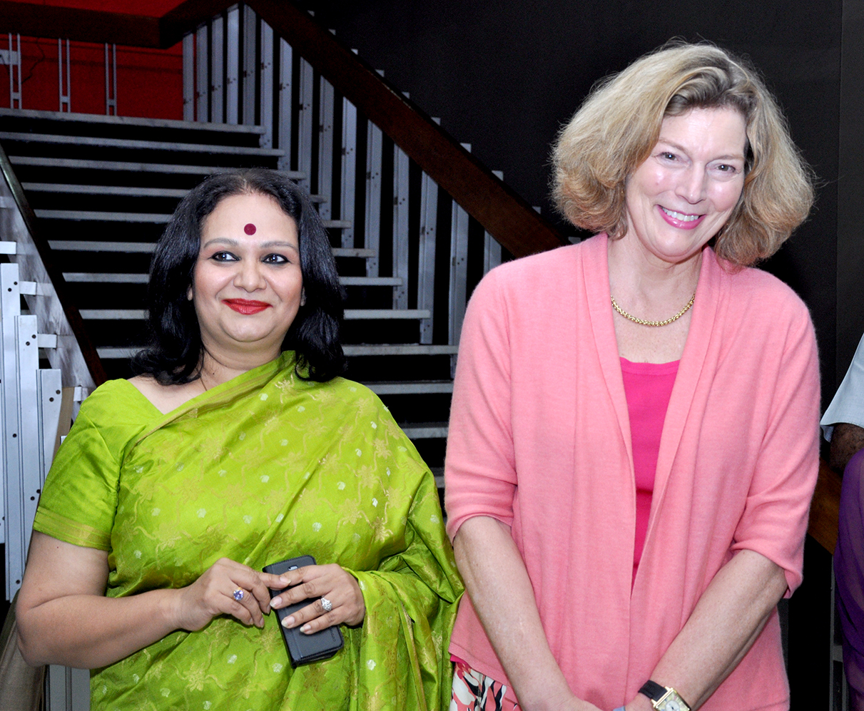 Delhi International Arts Festival Prathibha Prahlad with US Ambassador Kathleen Stephens