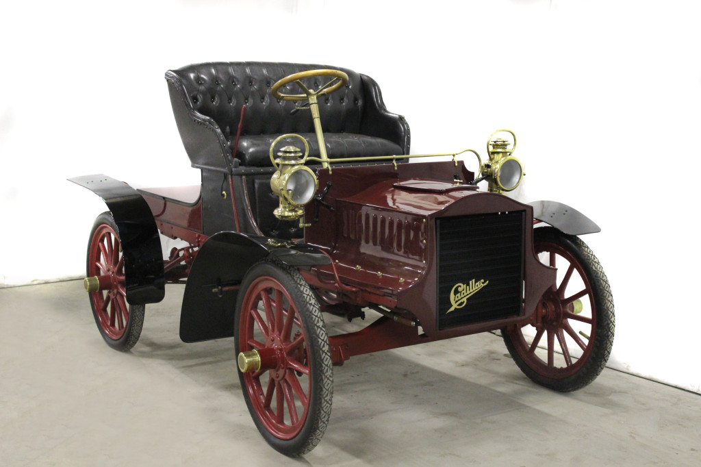 1904 Cadillac B4s