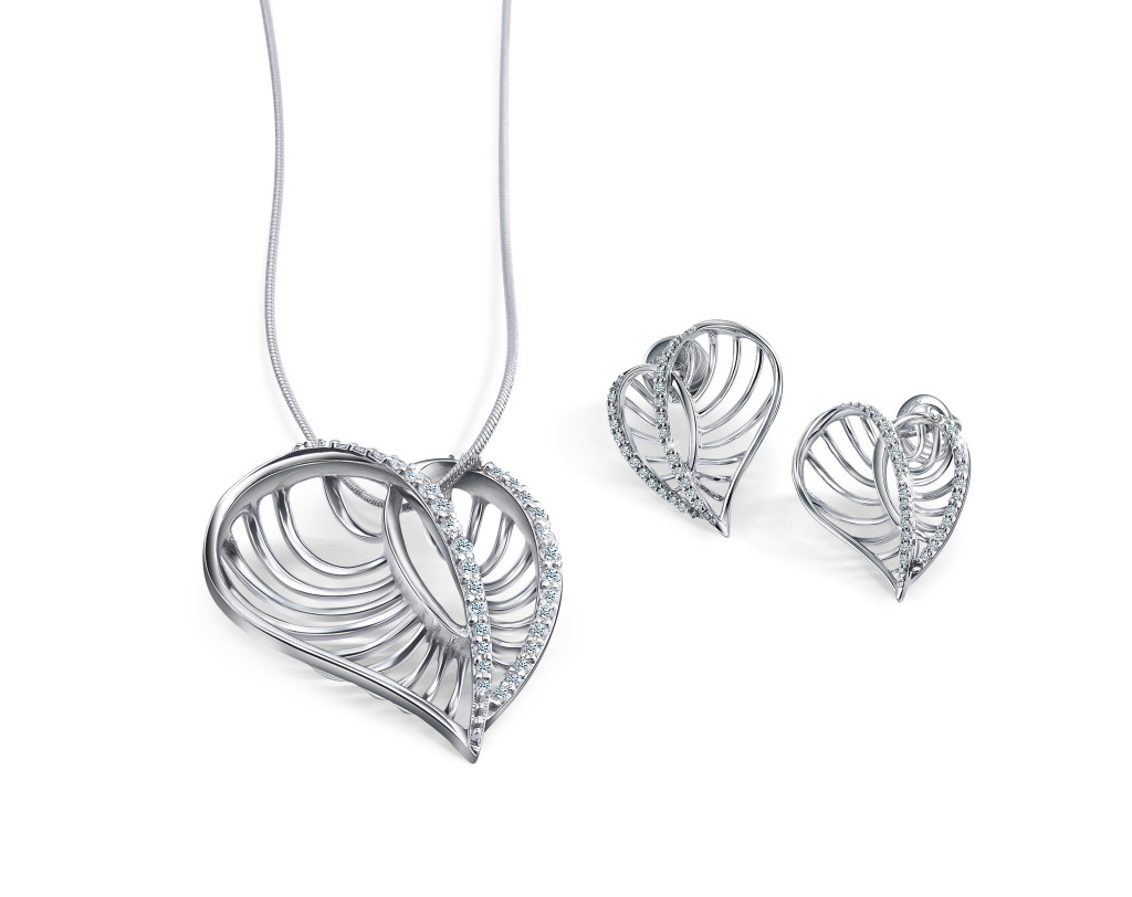 Unique heart shaped  platinum chain pendant & earring set