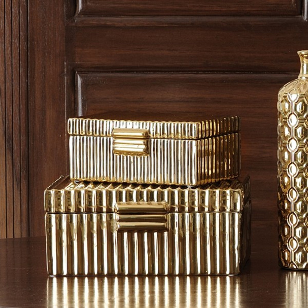 Golden lustre box.