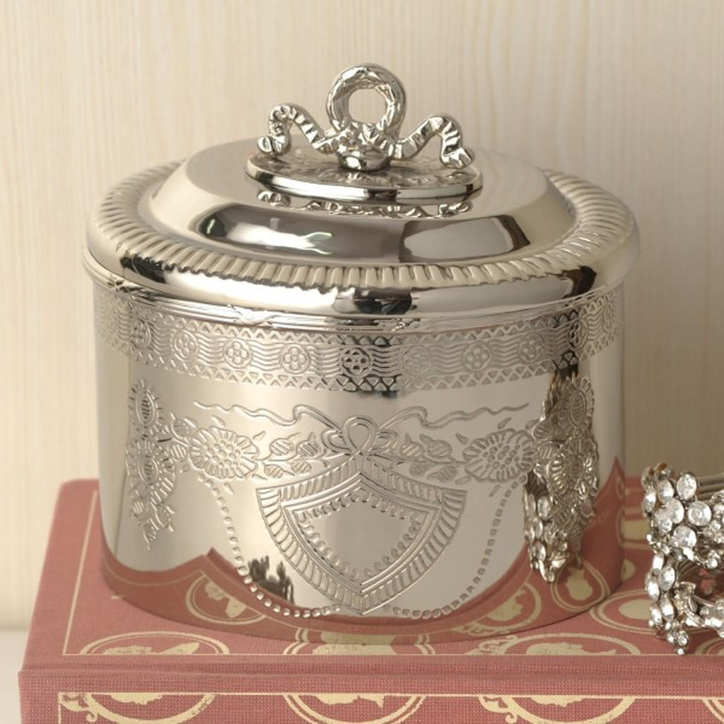Regal gift box. price 1795