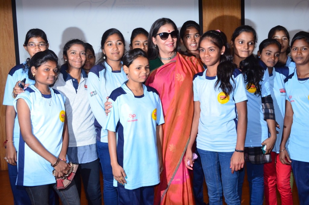 Shabana Azmi with girls from Magic Bus NGO for Women Empowerment at PD Hinduja_
