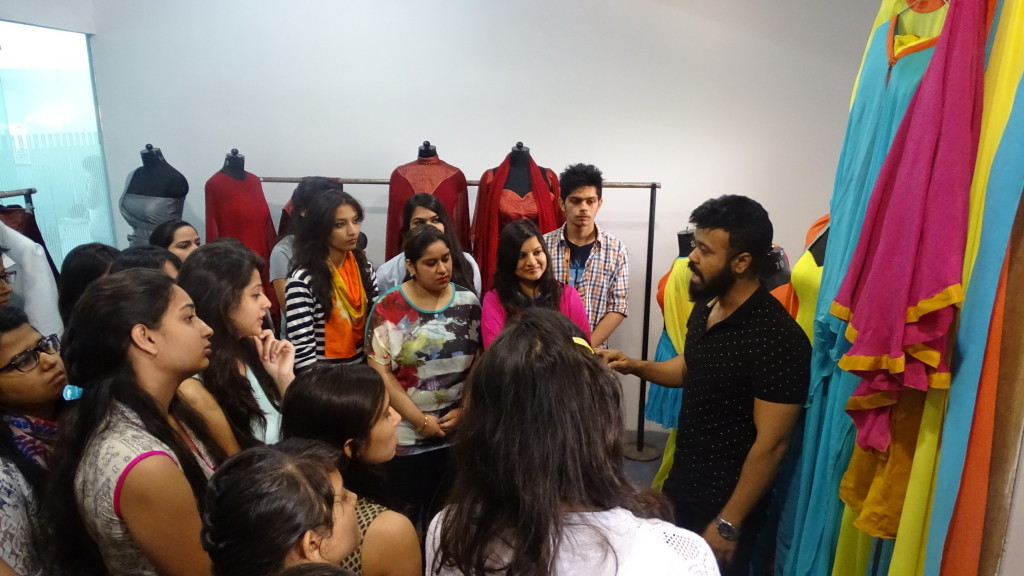 Abdul Halder applauds young talent at Fashionista School (7)