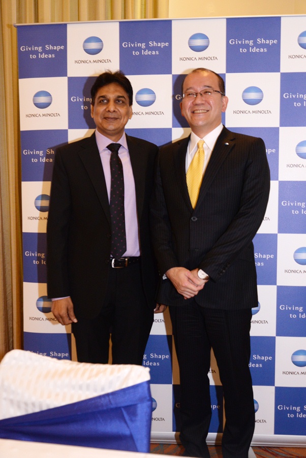 Yuji Nakata  MD Konica Minolta  join hands with Monotech Systems TP Jain  MD Monotech Systems Ltd