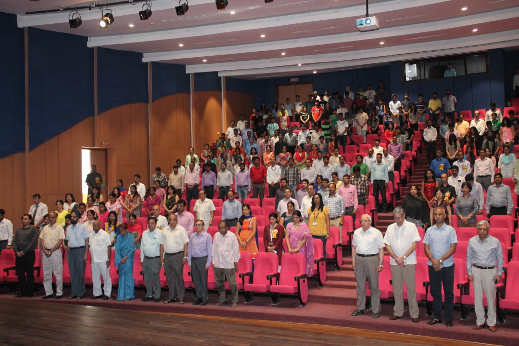 Students and Faculties of ITM university  Gurgaon paying homeage to Dr. APJ Abdul Kalam