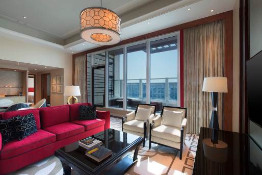 Executive Deluxe Suite at Sheraton Macao Hotel