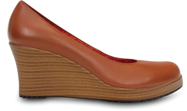 --A-Leigh_Closed_Toe_Wedge--Cinnamon-Walnut