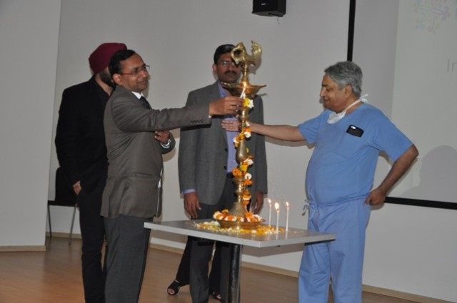 Dr.Atmaram Bansal & Dr.A.N.Jha lightening camp_Wolrd Epilepsy Day at Medanta