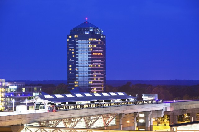 Sheraton Tysons Hotel exterior