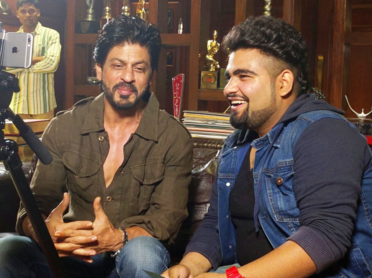 SRK with famestar Deepak Kalra