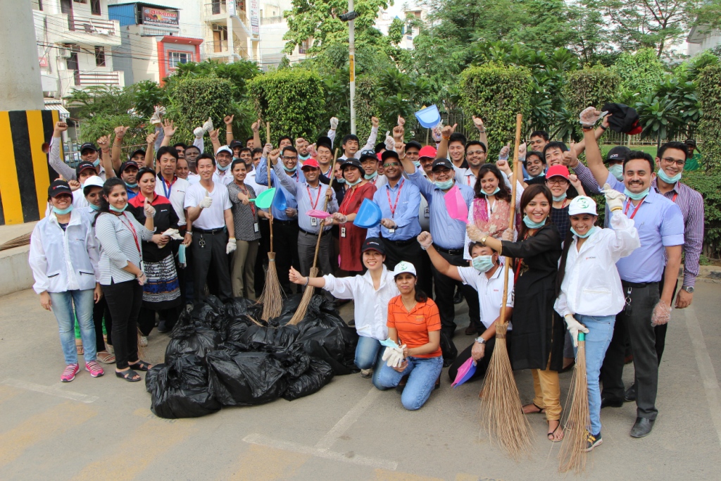 Canon India and Yokohama join hands for a cleanliness drive