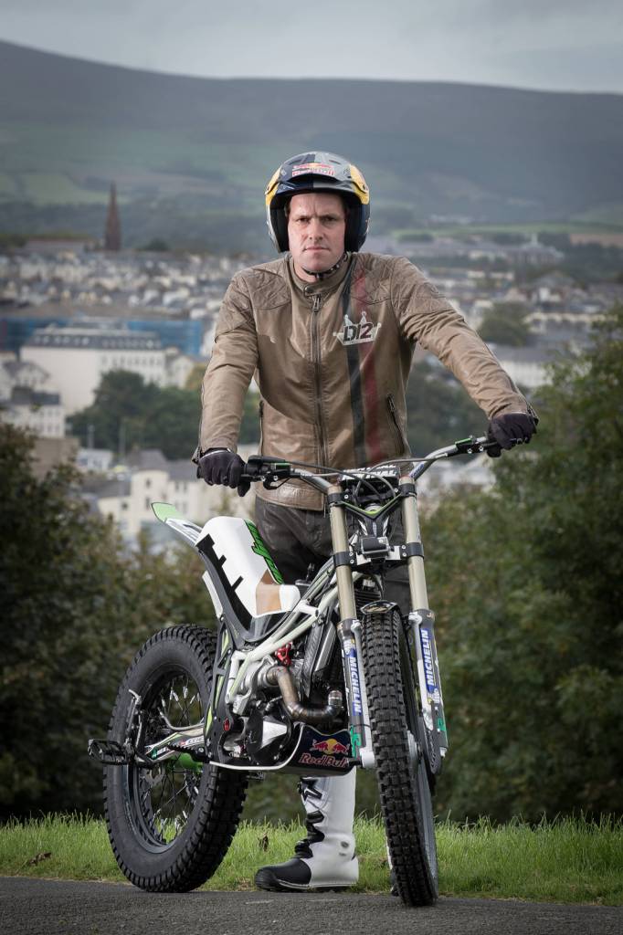 DOUGLAS, ISLE OF MAN - SEPTEMBER 25:  Dougie Lampkin of England with his bike before his attempt to wheelie the entire Snaefell Mountain Course on September 25, 2016 in Douglas, Isle of Man.  (Photo by Patrik Lundin/Getty Images for Red Bull) // Getty Images/Red Bull Content Pool // P-20160925-00973 // Usage for editorial use only // Please go to www.redbullcontentpool.com for further information. //