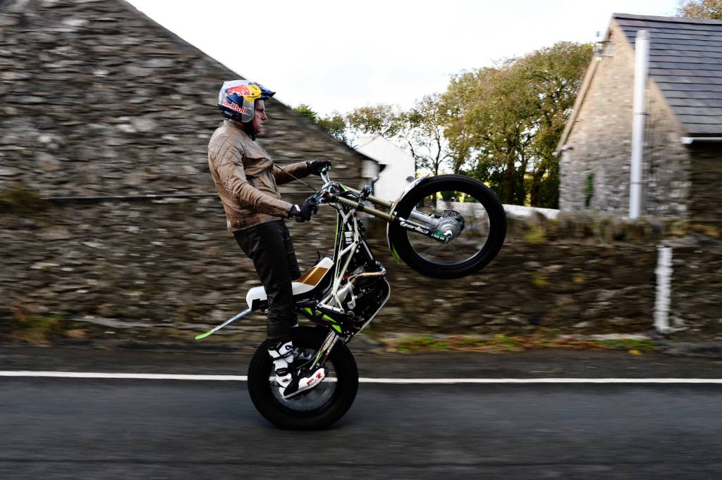 DOUGLAS, ISLE OF MAN - SEPTEMBER 25:  Dougie Lampkin of England during his attempt to wheelie the entire Snaefell Mountain Course on September 25, 2016 in Douglas, Isle of Man.  (Photo by Patrik Lundin/Getty Images for Red Bull) // Getty Images/Red Bull Content Pool // P-20160925-00925 // Usage for editorial use only // Please go to www.redbullcontentpool.com for further information. //