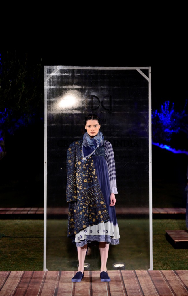 aneeth-arora-at-fdci-presents-crafted-in-india-representing-gujarat