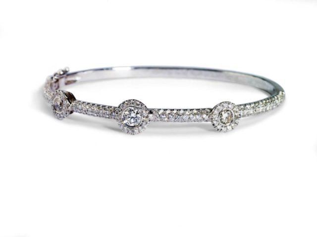 forevermark-three-stone-diamond-bangle-set-in-18k-white-gold-2-46-ctw