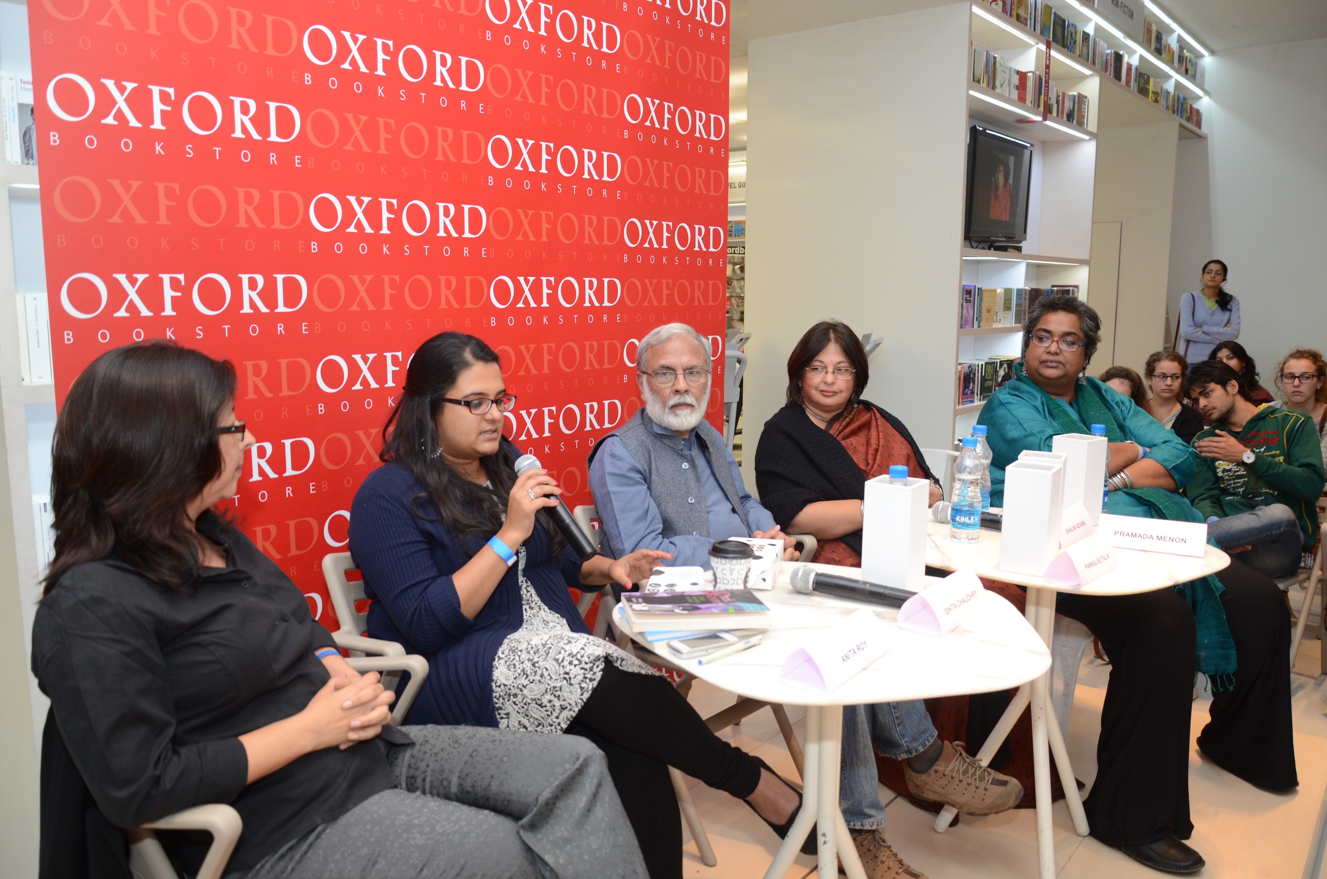 Oxford Bookstore Connaught Place Hosted ‘‘let S Talk About