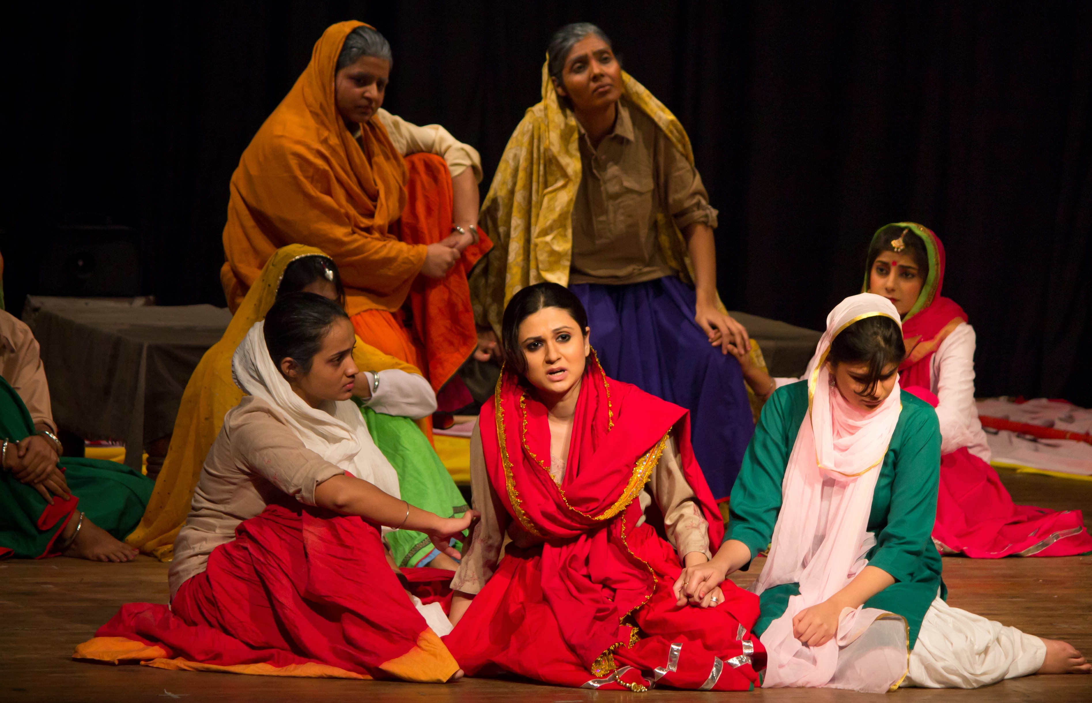 The never ending tale of ‘Draupadi’: An all women play draws parallels ...